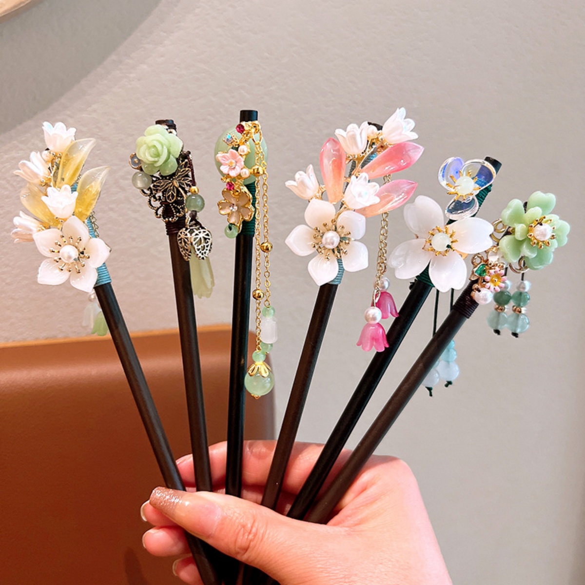 Women Accessories For Hand - Épingle à cheveux en bois avec